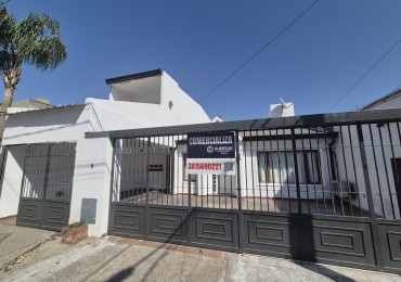 CASA 4 DORMITORIOS PILETA ZONA PARQUE GUILLERMINA