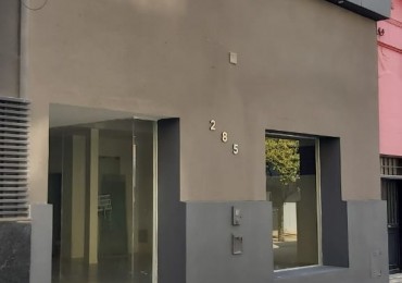 AMPLIO LOCAL COMERCIAL DOBLE ALTURA CON BAÑO Y ENTREPISO EN SAN JUAN 285