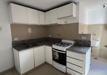 DEPARTAMENTO DE DOS DORMITORIOS EN BARRIO NORTE EN MONTEAGUDO 516