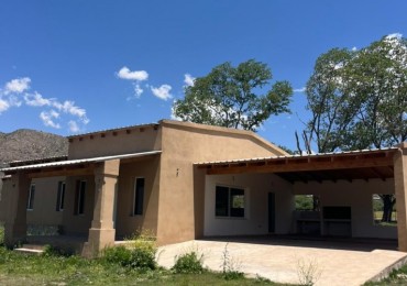 CASA AMOBLADA DE CUATRO DORMITORIOS EN VILLA CHENAUT TAFI DEL VALLE ALQUILER PERMANENTE